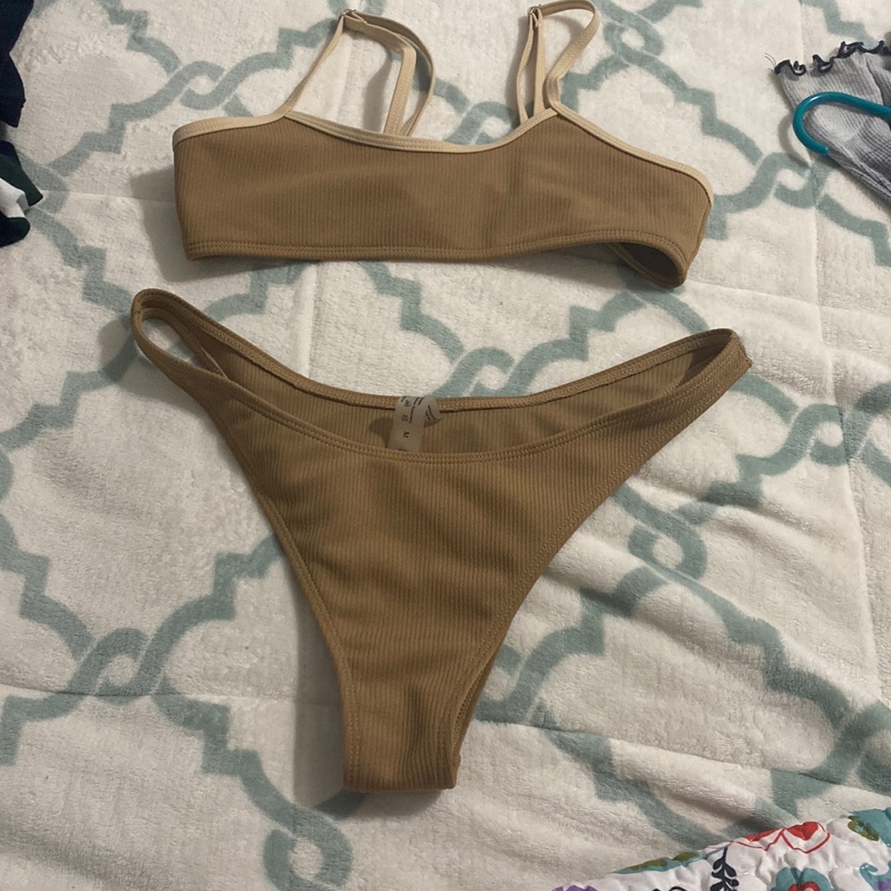 tan bikini